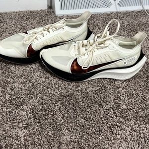 Nike Zoom Gravity